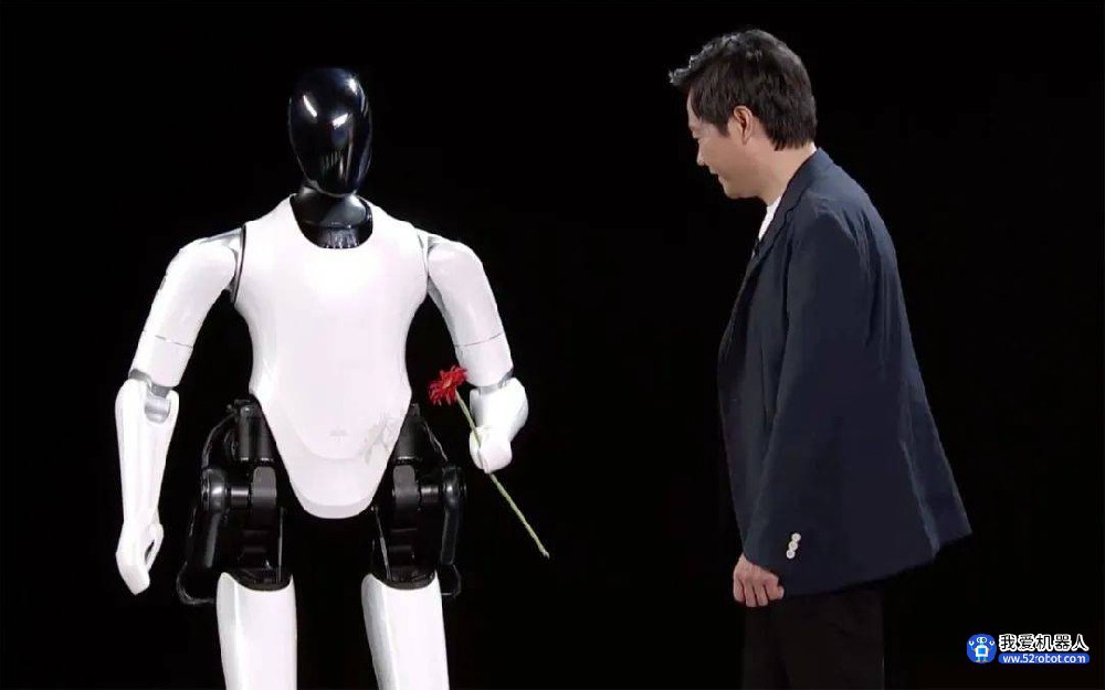 困在赛博朋克世界里的“仿生机器人”