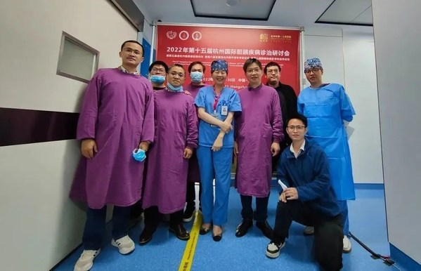 全球首例机器人辅助胆管支架放置临床手术成功实施