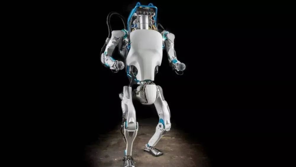 2035年达1540亿美元规模？人形机器人产业链泡沫需警惕