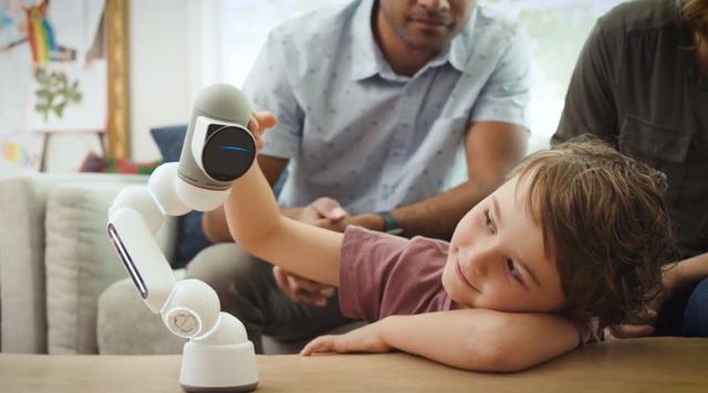ClicBot可立宝机器人一出，所有玩具都沉默！