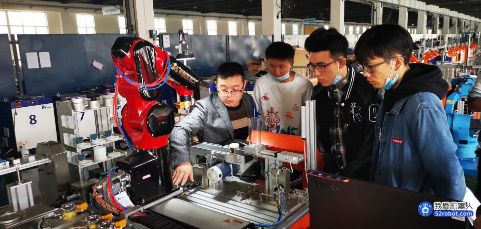 探索工业机器人技术专业学生就业需面对职业新场景