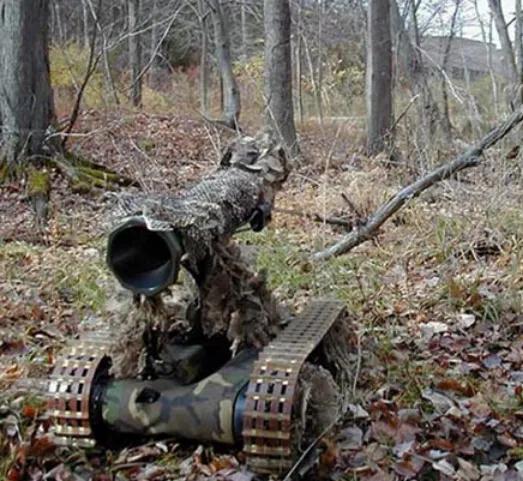 俄乌战场“终结者”：战斗机器人连