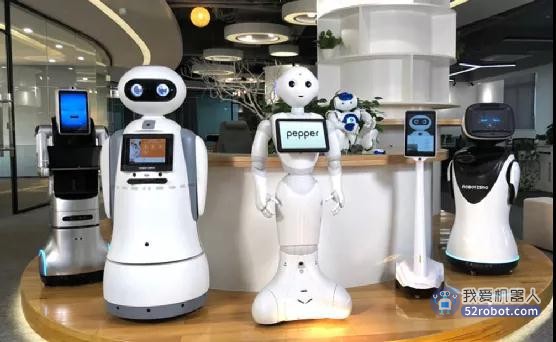 2023年智能服务机器人市场规模将达735亿，教育、物流、康养机遇火爆