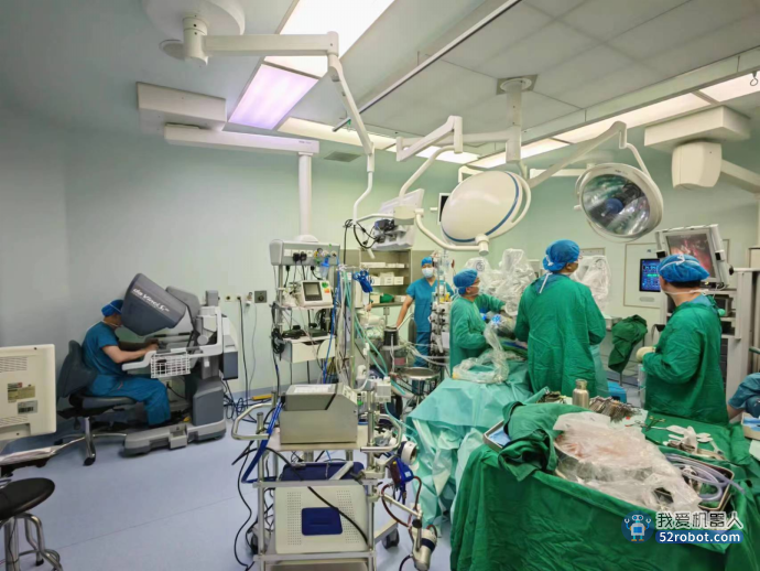 世界首例！青岛大学附院成功完成世界首例机器人辅助双肺移植手术