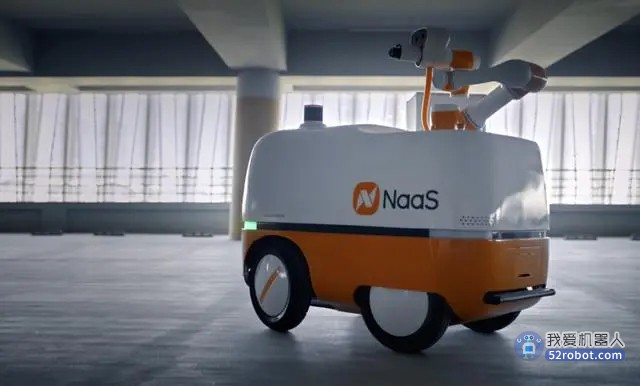 新能源汽车界，来了新的充电机器人，可主动找到汽车充电！