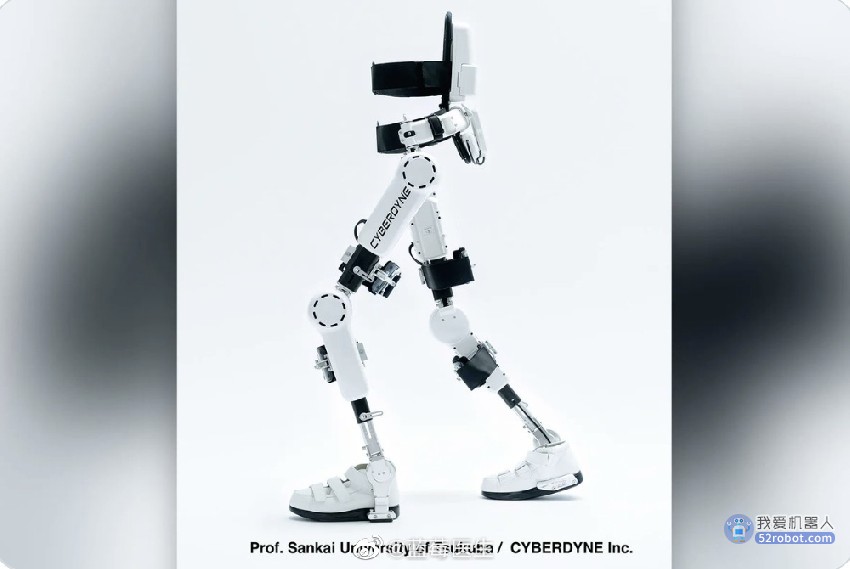 日本人研究的一种AI机器人外骨骼帮助无法运动的人行走