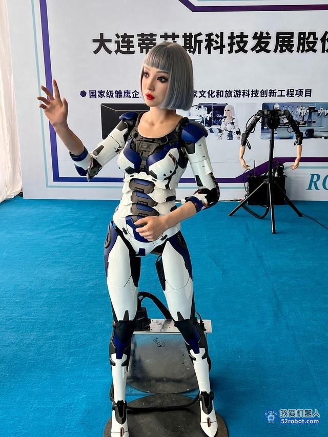 第八届中国机器人峰会成功举办 百余项技术成果展示上千名行业精英共聚