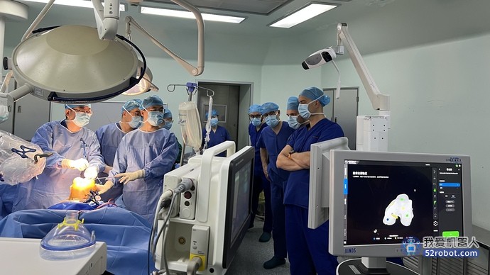 推动中国技术出海：九院骨科专家为国外同行演绎国产手术机器人手术