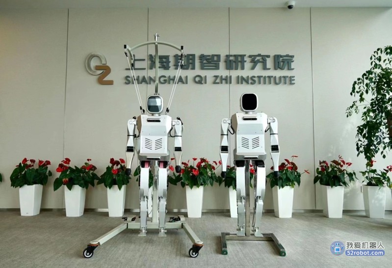 人形机器人“小星”问世，期智研究院瞄准具身通用人工智能，走进新型研发机构