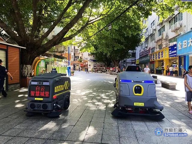 广州白云：机器人清扫车“上岗”，每小时清扫面积超5000平方米