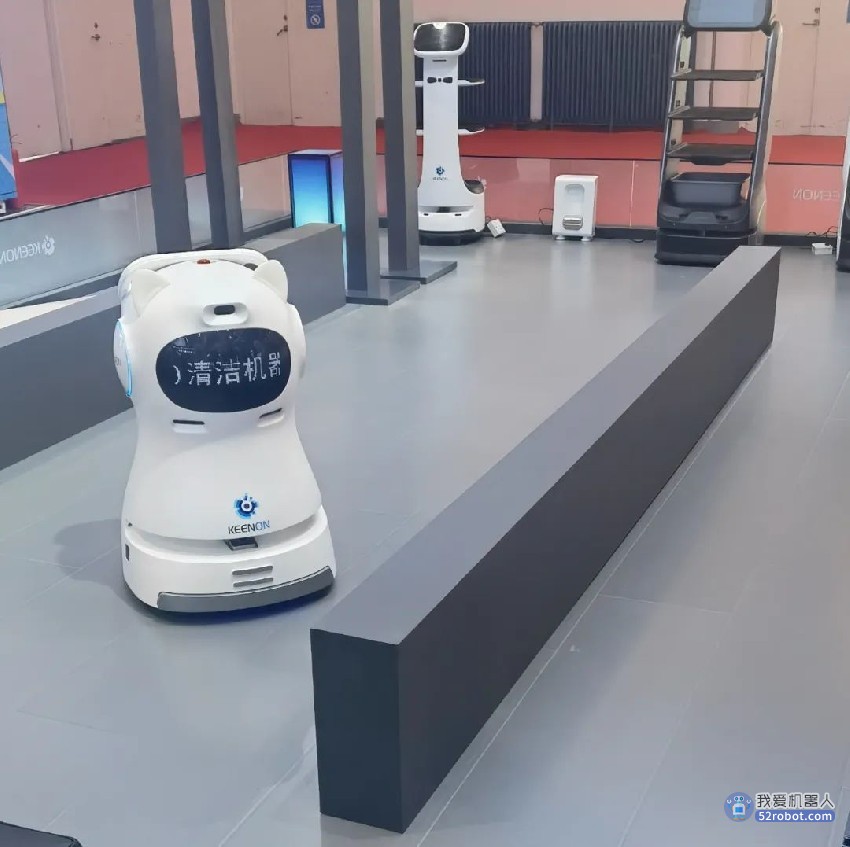 探馆2023世界机器人大会：国产服务机器人异彩纷呈 多家企业订单量高速增长