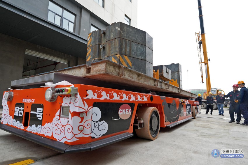 国内首台桥式防爆重载搬运机器人“盘古一号”在西安灞桥区下线