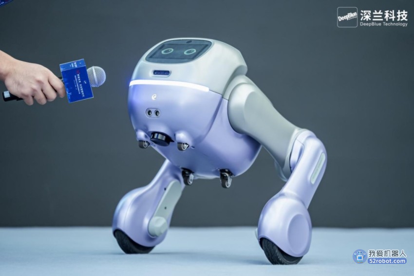 深兰科技家用AI机器人正式亮相，造型相当的可爱！